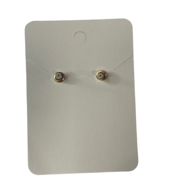 3 for $25 ??? gold hoop, earring set - Picture 4 of 4